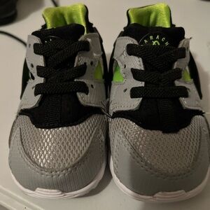 Hurache shoes like New